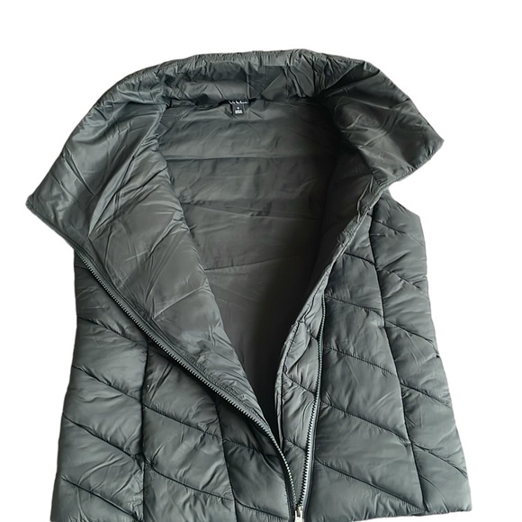 Nicole Miller - Ladies' Warm Vest - Picture 3 of 5